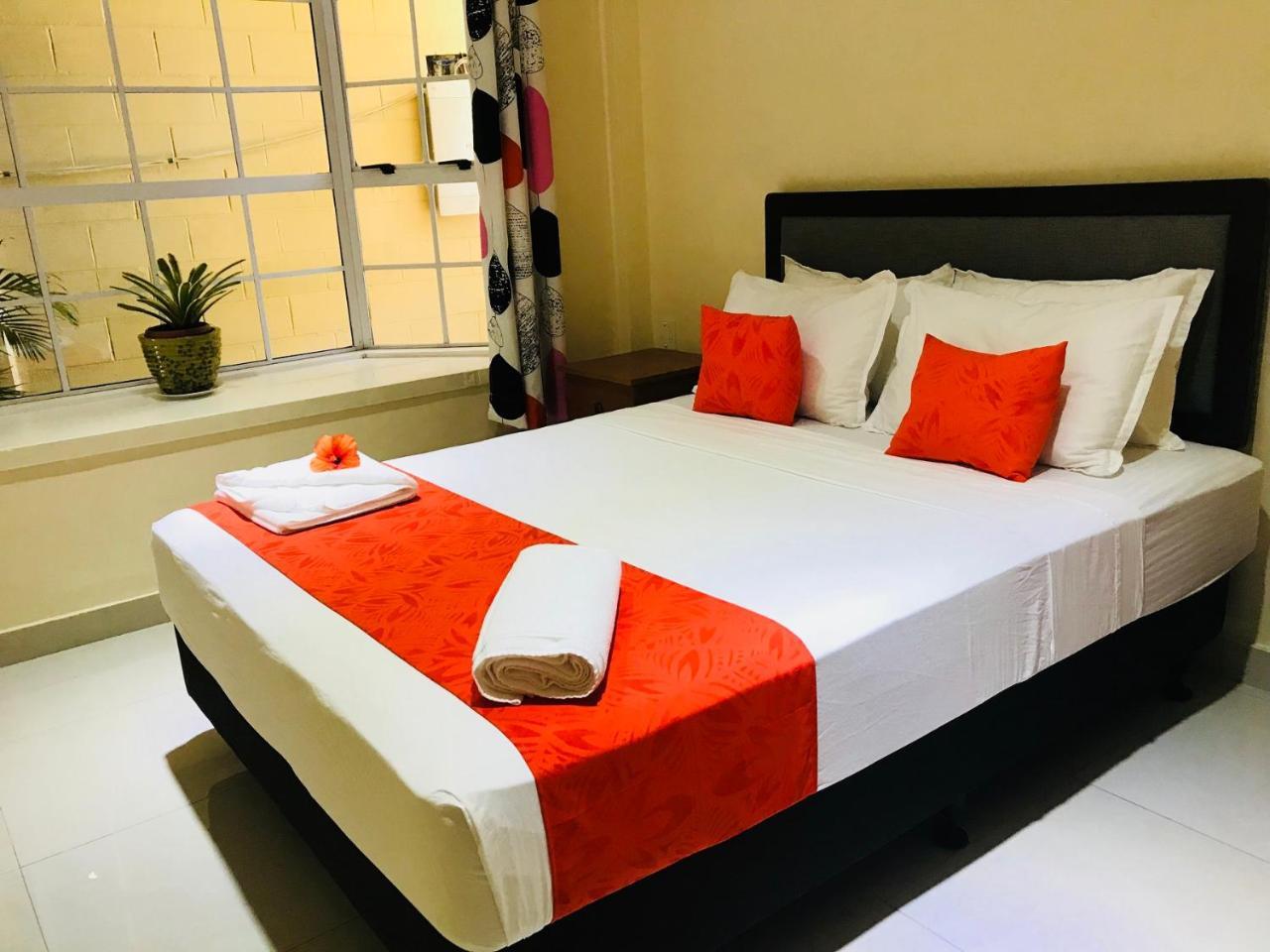 Samoana Boutique Hotel Апіа Екстер'єр фото
